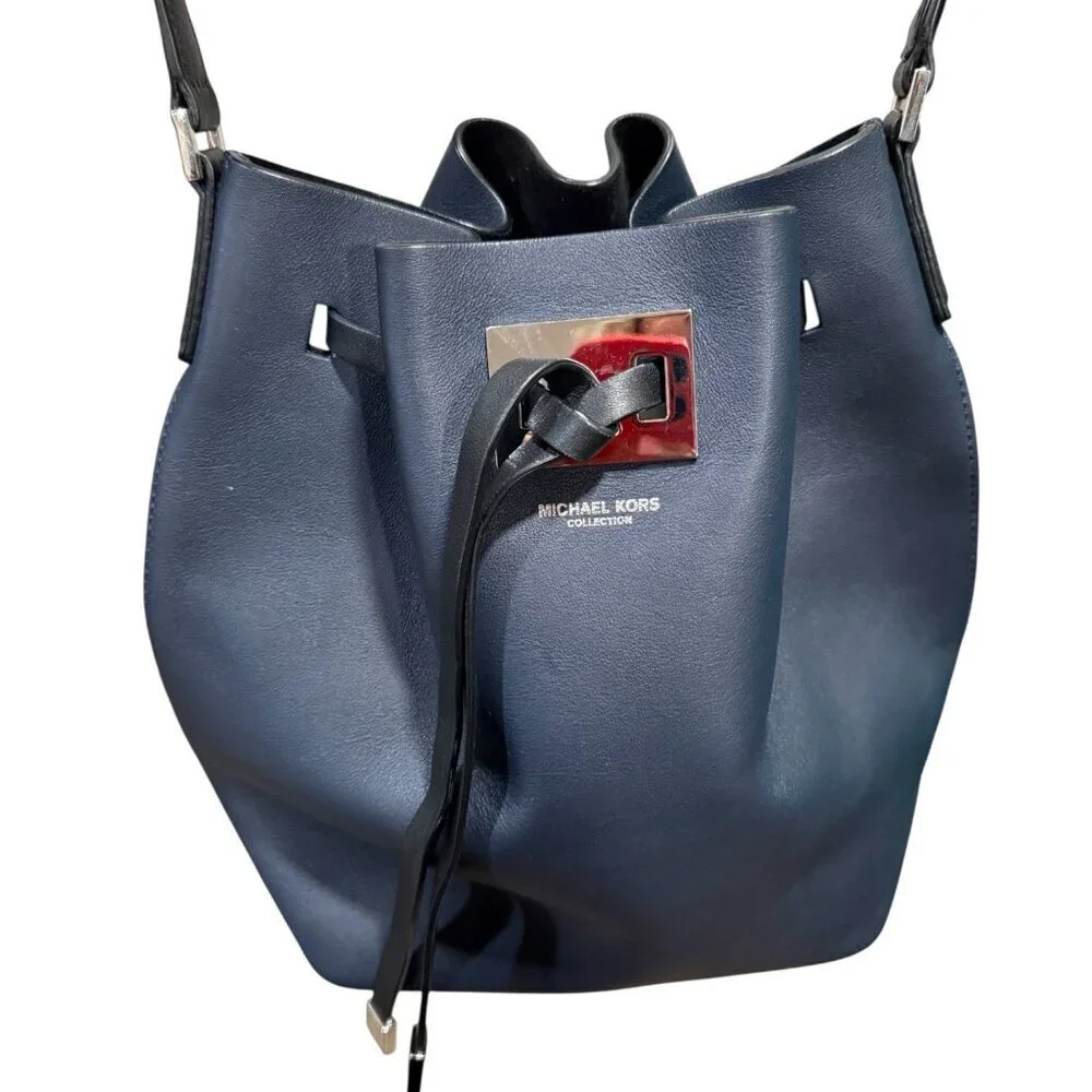 Michael Kors Miranda Navy Blue Medium Drawstring Bucket Bag Crossbody Purse